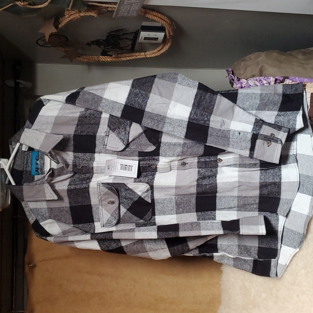 BTC SPORTWEAR LONG SLEEVE SHIRT